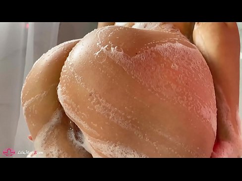❤️ Brunette Masturbates Pussy tare da Vibrator zuwa Tsananin inzali a cikin Shawa ❤ Jima'i ❤